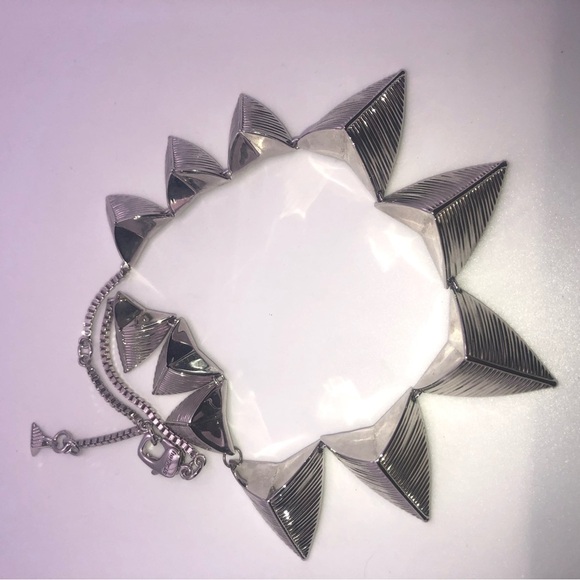 90s St John Collection Silver Tone Geometric Textured Statement Necklace 20” - Picture 3 of 7